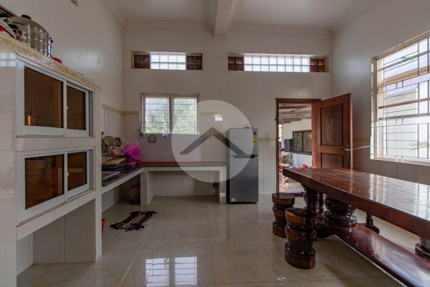 6 Bedroom House For Rent - Sala Kamreuk, Siem Reap