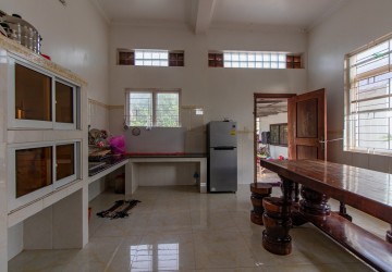 6 Bedroom House For Rent - Sala Kamreuk, Siem Reap thumbnail