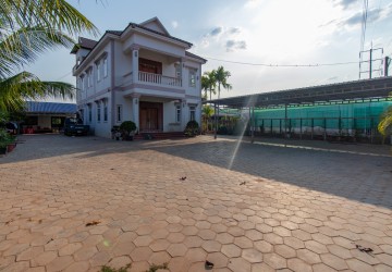 6 Bedroom House For Rent - Sala Kamreuk, Siem Reap thumbnail