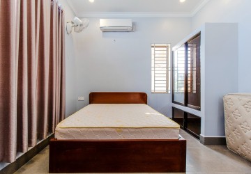 4 Bedroom Villa For Sale - Svay Dangkum, Siem Reap thumbnail