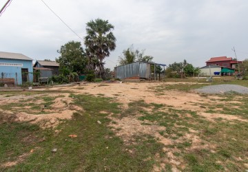 200 Sqm Residential Land For Sale - Kandaek, Siem Reap thumbnail