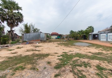 200 Sqm Residential Land For Sale - Kandaek, Siem Reap thumbnail