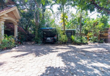 4 Bedroom House For Rent - Sala Kamreuk, Siem Reap thumbnail