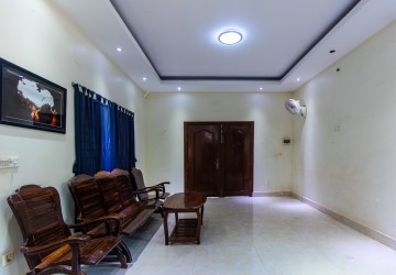 4 Bedroom House For Rent - Sala Kamreuk, Siem Reap thumbnail