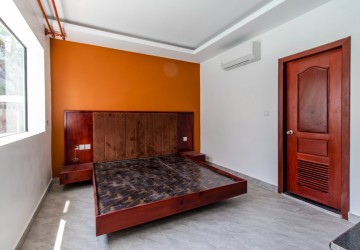 14 Bedroom Hotel For Rent - Riverside, Sala Kamreuk, Siem Reap thumbnail