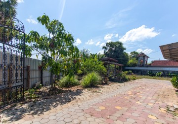 2 Bedroom House For Sale - Svay Dangkum, Siem Reap thumbnail