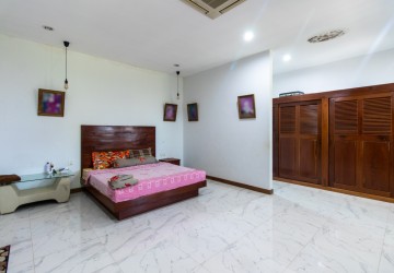 2 Bedroom House For Sale - Svay Dangkum, Siem Reap thumbnail