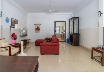 2 Bedroom Apartment For Rent - Chakto Mukh, Phnom Penh thumbnail