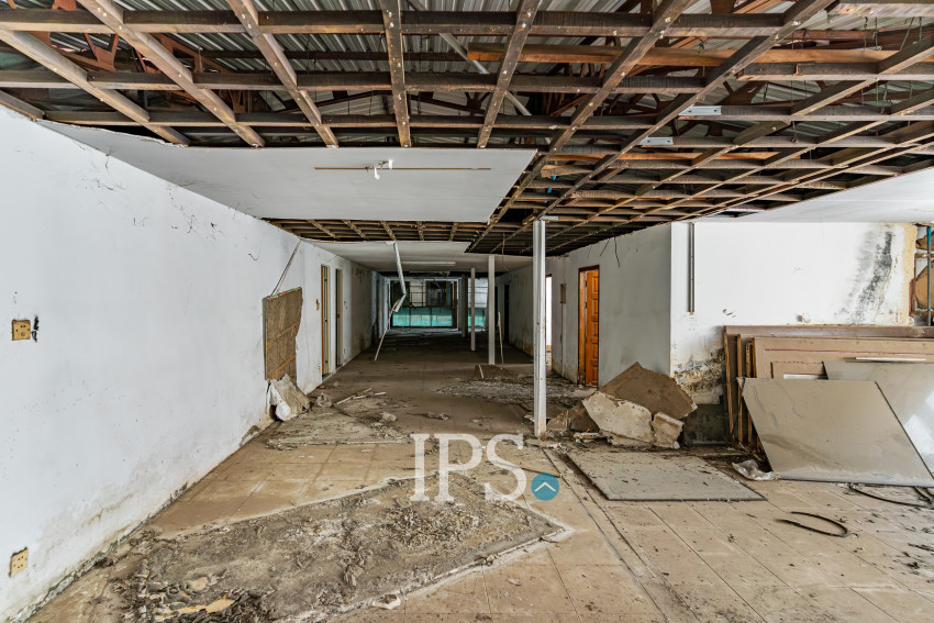 1,767 Sqm Commercial Building For Rent - Veal Vong, Phnom Penh