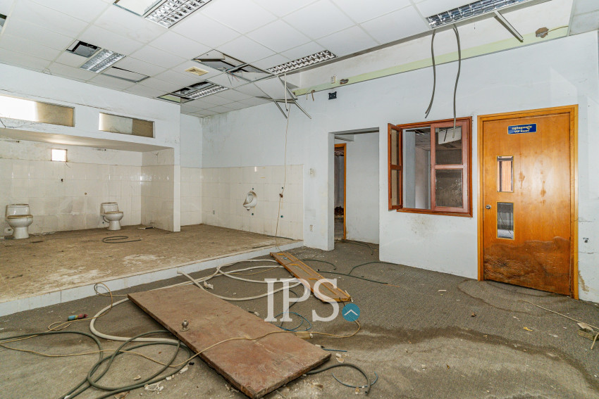1,767 Sqm Commercial Building For Rent - Veal Vong, Phnom Penh