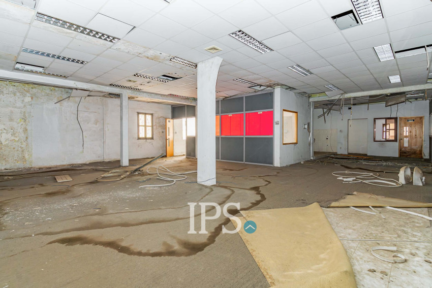1,767 Sqm Commercial Building For Rent - Veal Vong, Phnom Penh