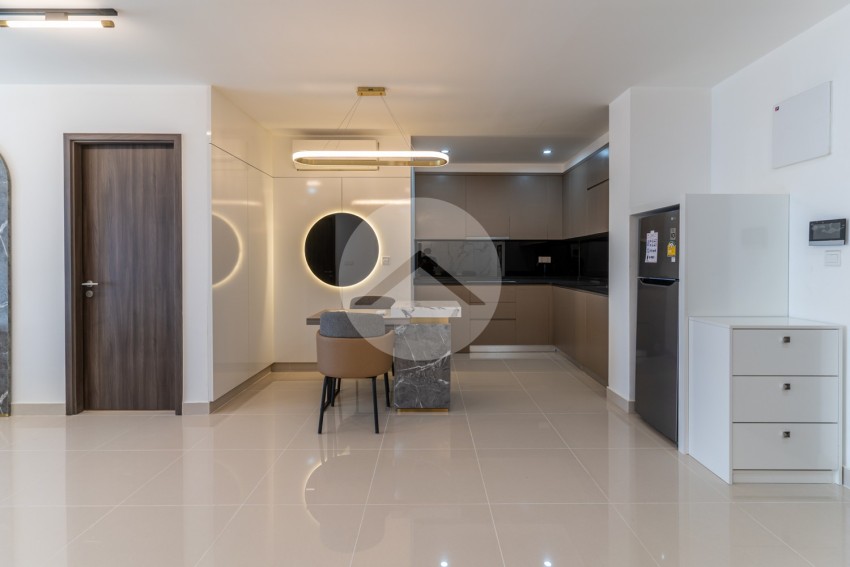 2 Bedroom Condo For Rent - The Peak, Tonle Bassac, Phnom Penh