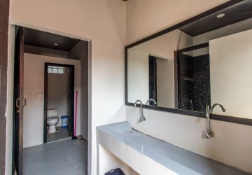 35 Bedroom HostelHotel For Rent - Sala Kamreuk, Siem Reap thumbnail