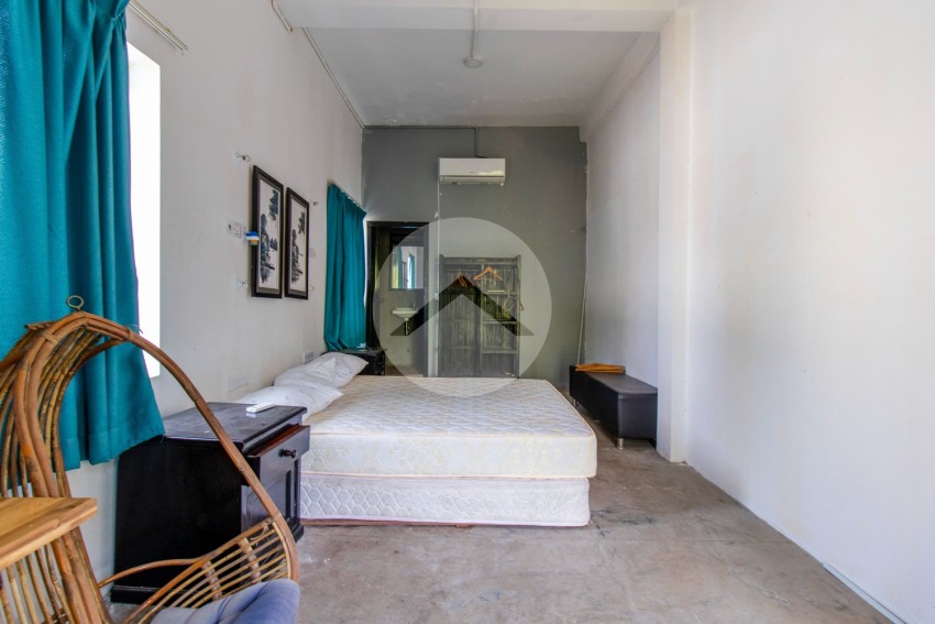 35 Bedroom HostelHotel For Rent - Sala Kamreuk, Siem Reap