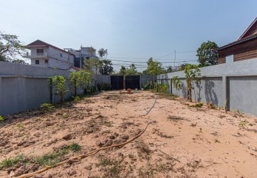 239 Sqm Residential Land For Sale - Svay Dangkum, Siem Reap thumbnail