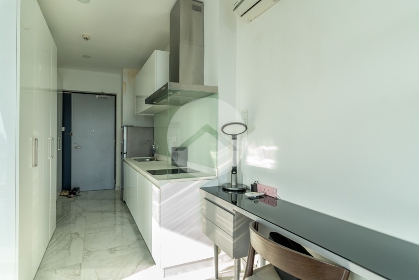 Studio Condo For Rent - J Tower 1, Tonle Bassac, Phnom Penh