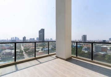 13th Floor Studio Condo For Sale - The Vincent, Chroy Changvar, Phnom Penh thumbnail