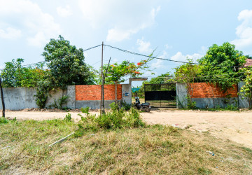 1,124 Sqm Residential Land For Sale - Sala Kamreuk, Siem Reap thumbnail
