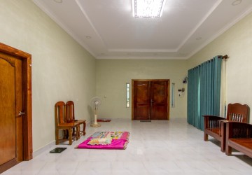 5 Bedroom House For Rent - Sala Kamreuk, Siem Reap thumbnail