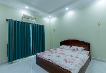 5 Bedroom House For Rent - Sala Kamreuk, Siem Reap thumbnail