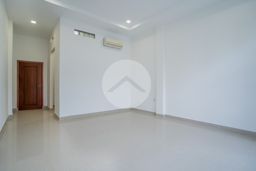 7 Bedroom Linked House For Rent - Sen Sok, Phnom Penh