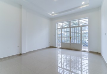 7 Bedroom Linked House For Rent - Sen Sok, Phnom Penh thumbnail