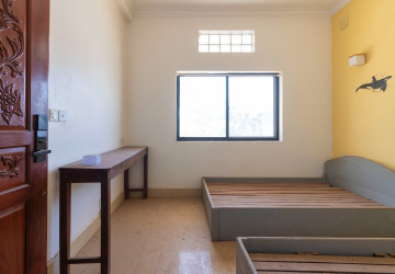 16 Bedroom Guesthouse For Rent - Svay Dangkum, Siem Reap thumbnail