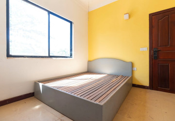 16 Bedroom Guesthouse For Rent - Svay Dangkum, Siem Reap thumbnail