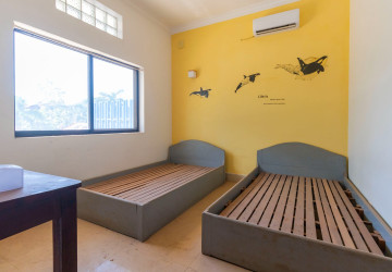 16 Bedroom Guesthouse For Rent - Svay Dangkum, Siem Reap thumbnail