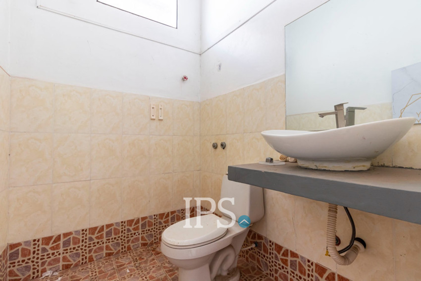 16 Bedroom Guesthouse For Rent - Svay Dangkum, Siem Reap