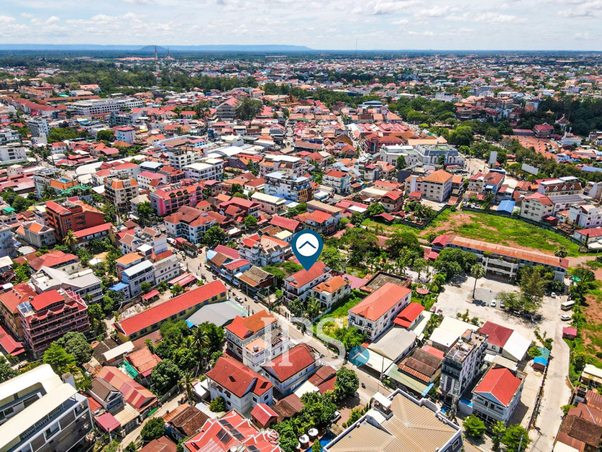 16 Bedroom Guesthouse For Rent - Svay Dangkum, Siem Reap