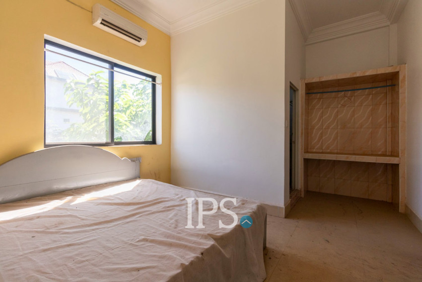 16 Bedroom Guesthouse For Rent - Svay Dangkum, Siem Reap
