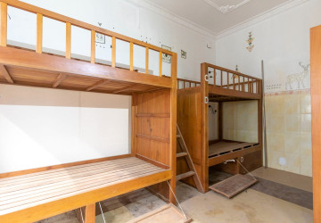 16 Bedroom Guesthouse For Rent - Svay Dangkum, Siem Reap thumbnail