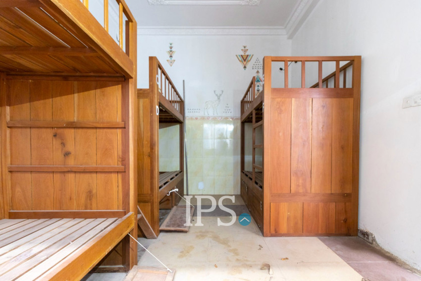 16 Bedroom Guesthouse For Rent - Svay Dangkum, Siem Reap
