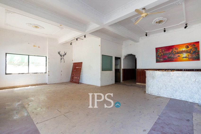 16 Bedroom Guesthouse For Rent - Svay Dangkum, Siem Reap