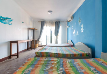 16 Bedroom Guesthouse For Rent - Svay Dangkum, Siem Reap thumbnail