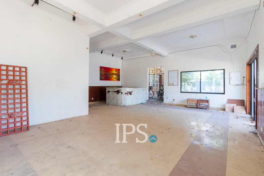 16 Bedroom Guesthouse For Rent - Svay Dangkum, Siem Reap