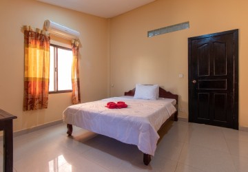 28 Bedroom Boutique Villa For Sale - Svay Dangkum, Siem Reap thumbnail