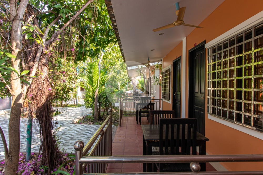 28 Bedroom Boutique Villa For Sale - Svay Dangkum, Siem Reap - Image 19