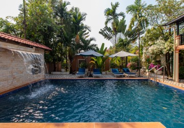 28 Bedroom Boutique Villa For Sale - Svay Dangkum, Siem Reap thumbnail