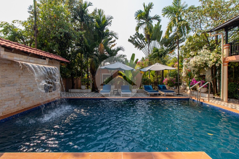 28 Bedroom Boutique Villa For Sale - Svay Dangkum, Siem Reap - Image 5
