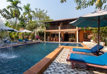 28 Bedroom Boutique Villa For Sale - Svay Dangkum, Siem Reap thumbnail