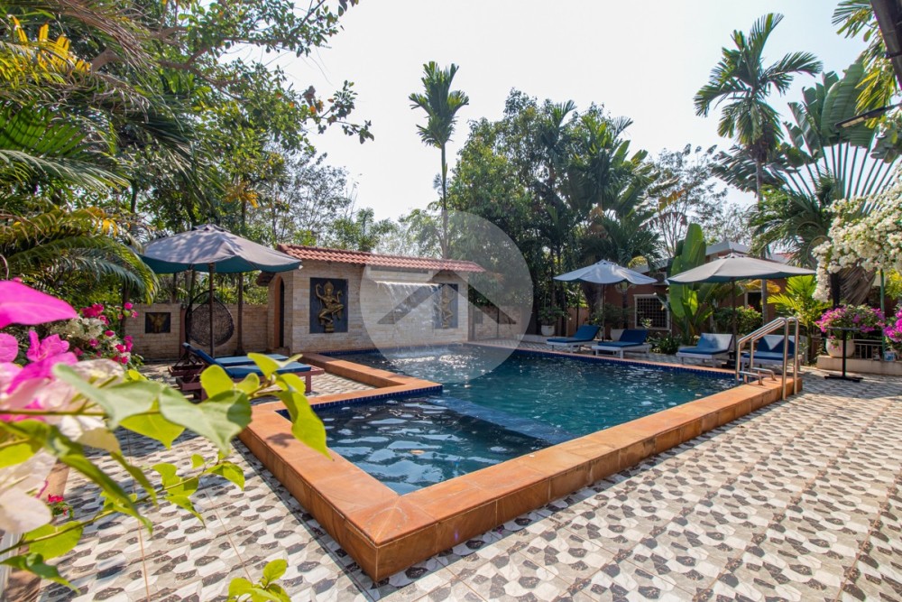 28 Bedroom Boutique Villa For Sale - Svay Dangkum, Siem Reap - Image 4