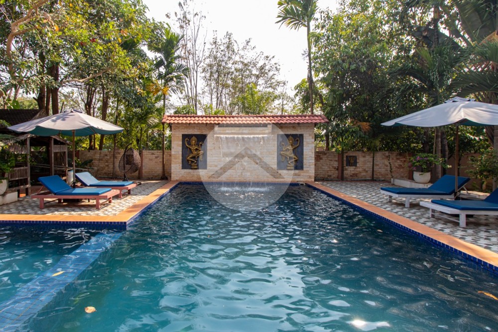 28 Bedroom Boutique Villa For Sale - Svay Dangkum, Siem Reap - Image 9
