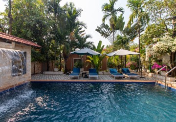 28 Bedroom Boutique Villa For Sale - Svay Dangkum, Siem Reap thumbnail