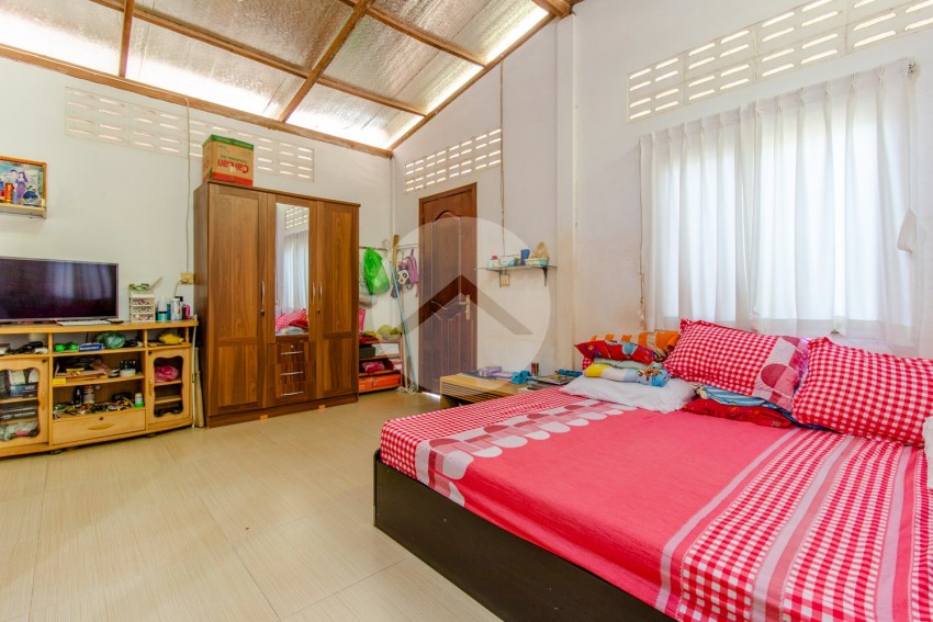 3 Bedroom House For Sale - Sambour, Siem Reap