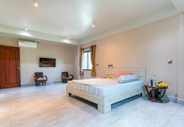 6 Bedroom Townhouse For Sale - Chaom Chau, Phnom Penh thumbnail