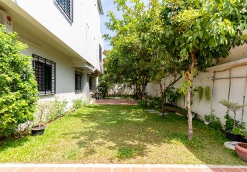 6 Bedroom Townhouse For Sale - Chaom Chau, Phnom Penh thumbnail