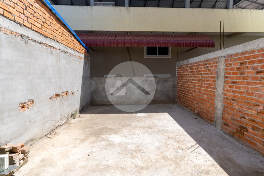 2 Bedroom Flat For Sale - Chak Angrae Kraom, Meanchey, Phnom Penh