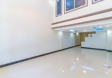 2 Bedroom Flat For Sale - Chak Angrae Kraom, Meanchey, Phnom Penh thumbnail